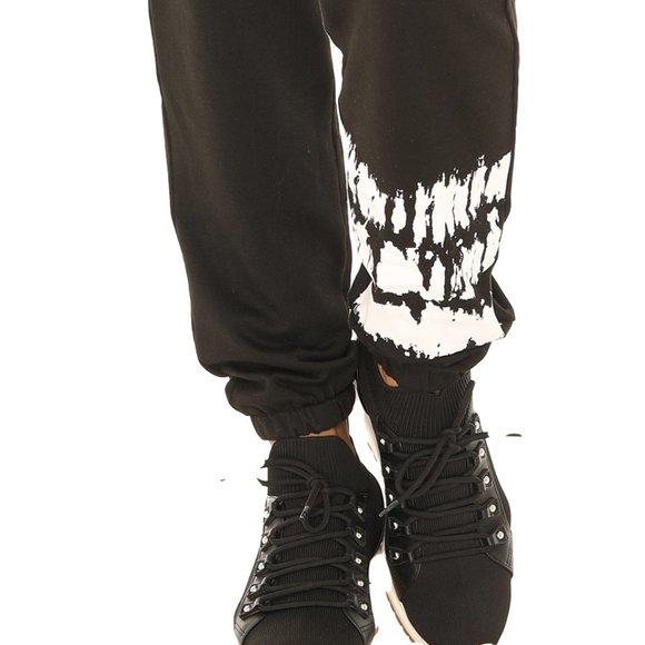 Black & White Abstract Crewneck Sweatshirt & Pocket Joggers - Picture 4 of 5